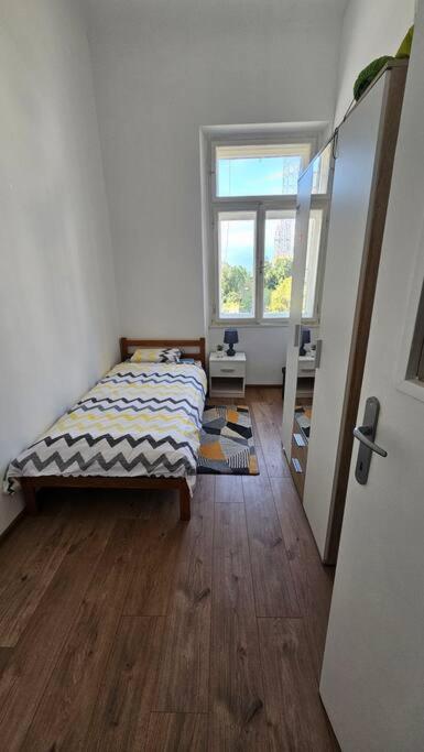 Apartment Leo