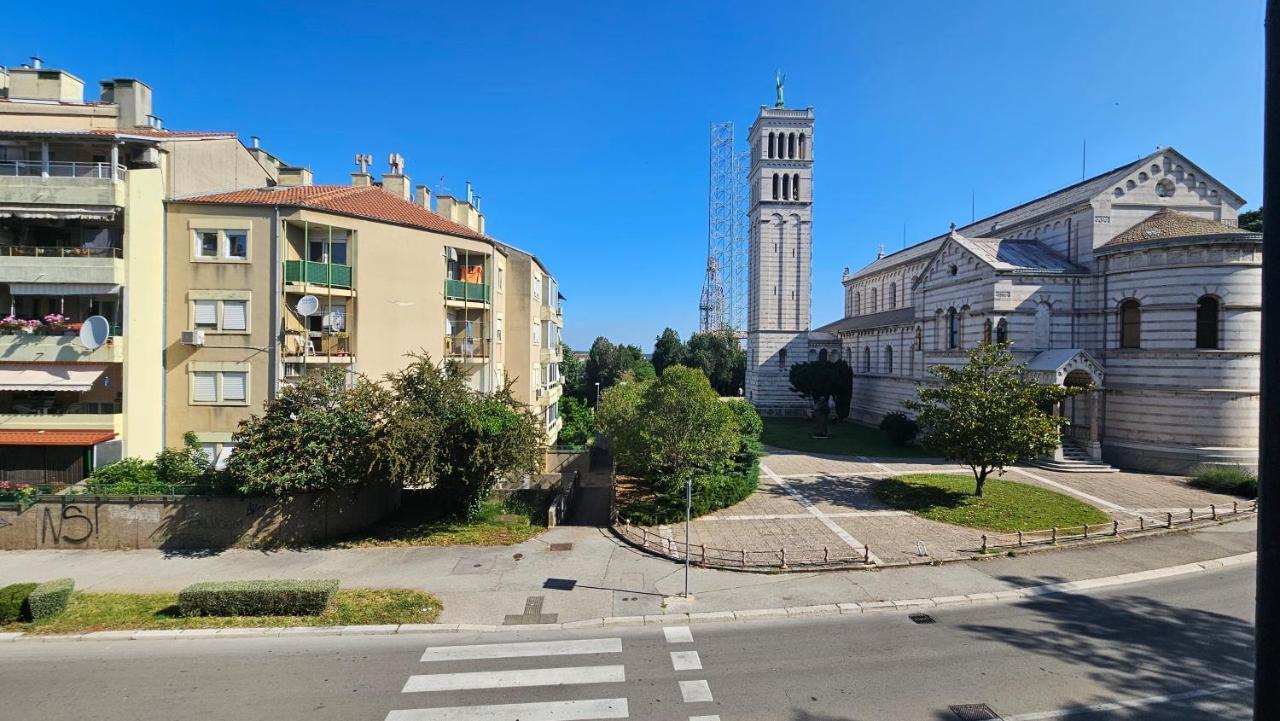 Leo Apartment Pula