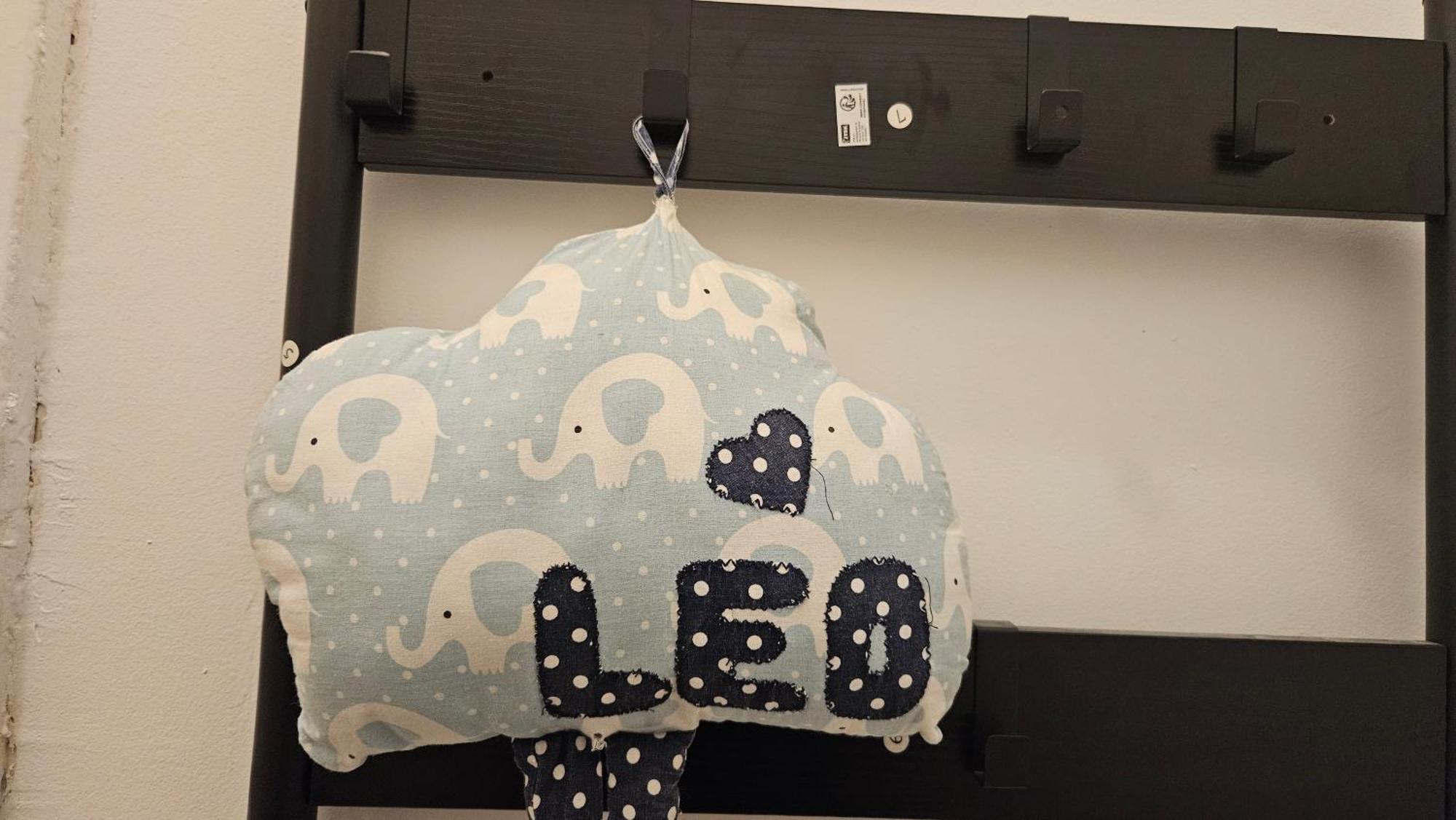 Leo Apartment