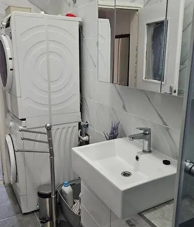 Apartman Leo Pula Exterior photo