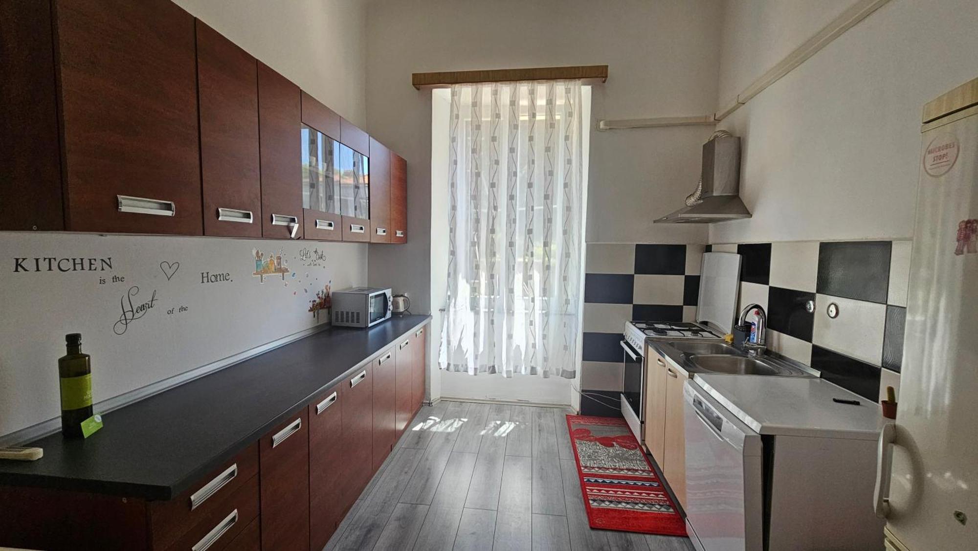 Apartment Leo